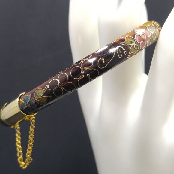 Vintage Hinged Floral Bangle Bracelet, Cloisonne Enamel, Gold Plate Safety Chain - Picture 8 of 10